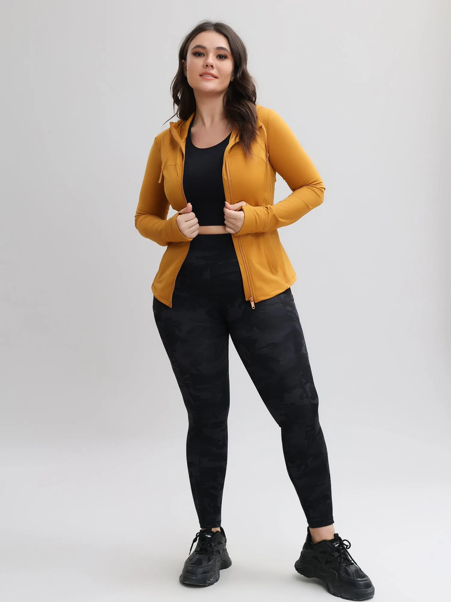 Zip-Up Stretch Sports Hoodie with Pockets